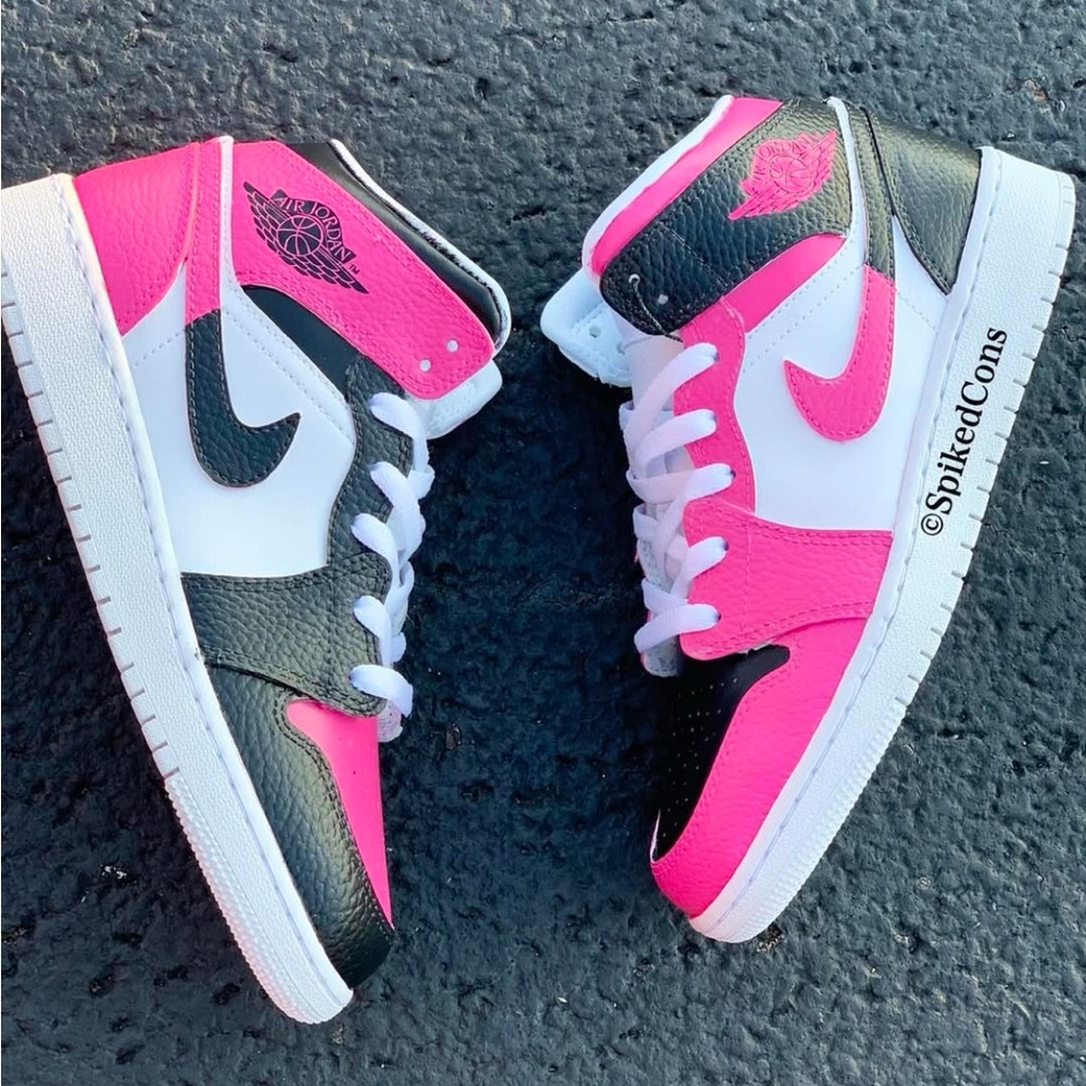 Custom Pink & Black Jordan 1s